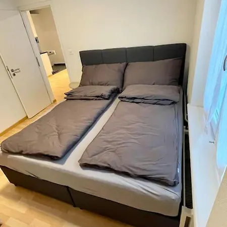 Gemütliche An Bester Lage Im Kreis 4 Zúrich