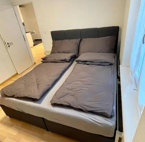 Gemütliche An Bester Lage Im Kreis 4 Zúrich