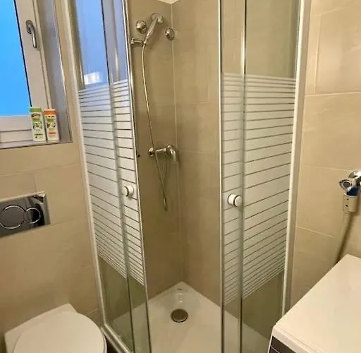 Gemütliche An Bester Lage Im Kreis 4